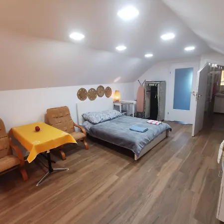 Dach Nad Glowa Holiday home Szczecinek